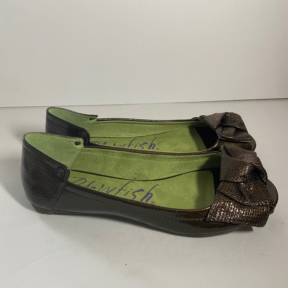 Blowfish Metallic Brown Peep Toe Flats